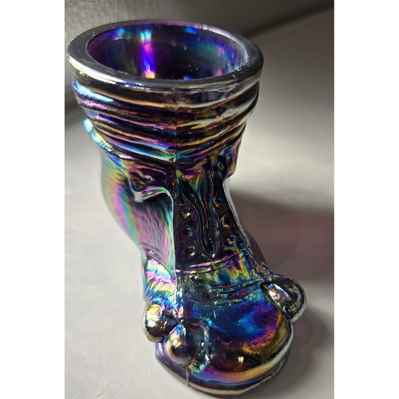 Boyd'S Bears Other - Vintage Toothpick Holder Boyd Hobo Shoe Toes Sticking Out.  Iridescent Glass‎